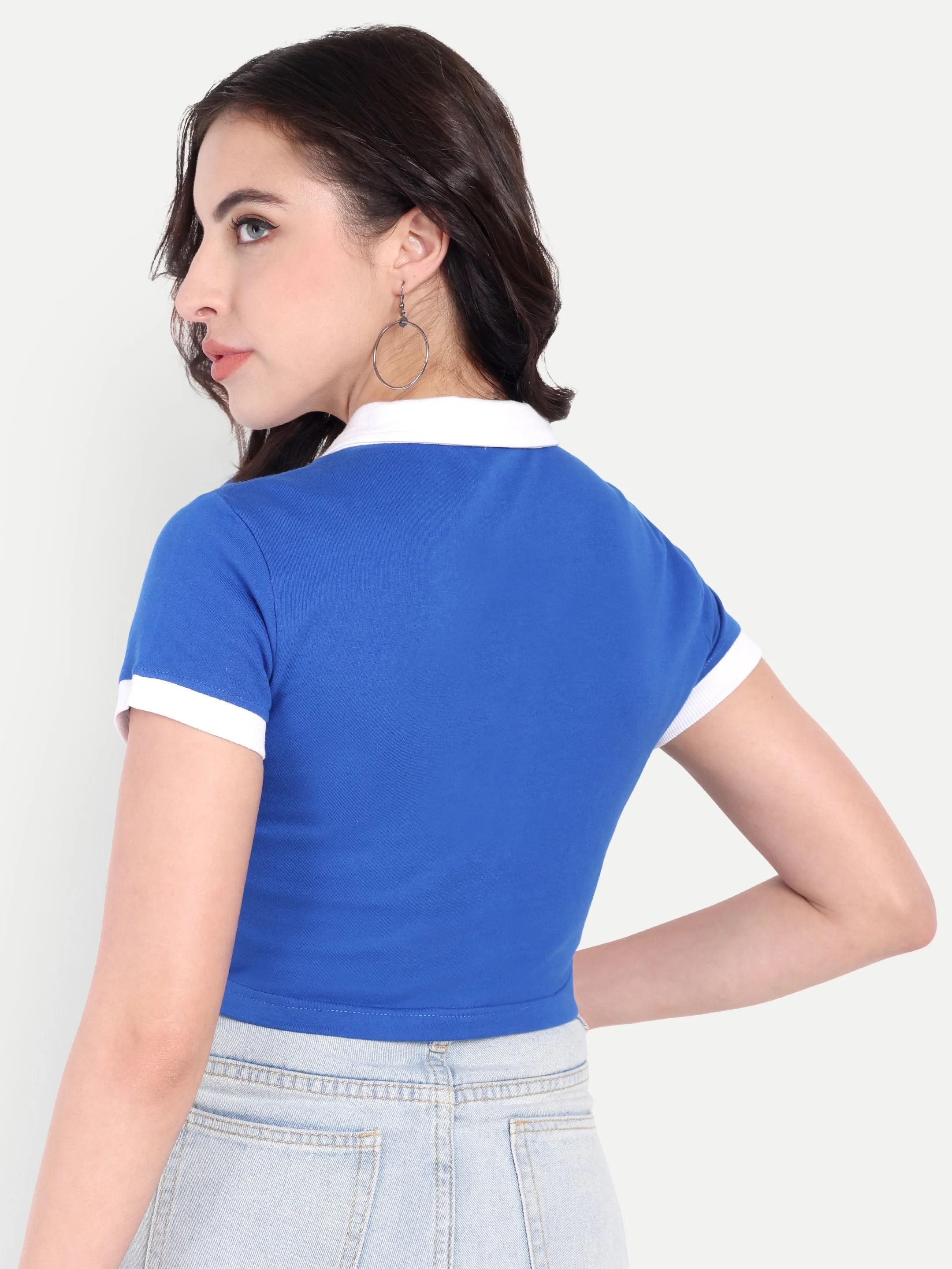 ecomm female shoot